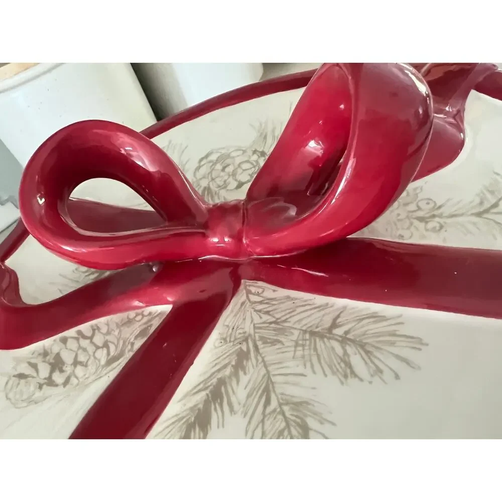Williams-Sonoma large Christmas Carols cookie jar bow lid ceramic decor kitchen